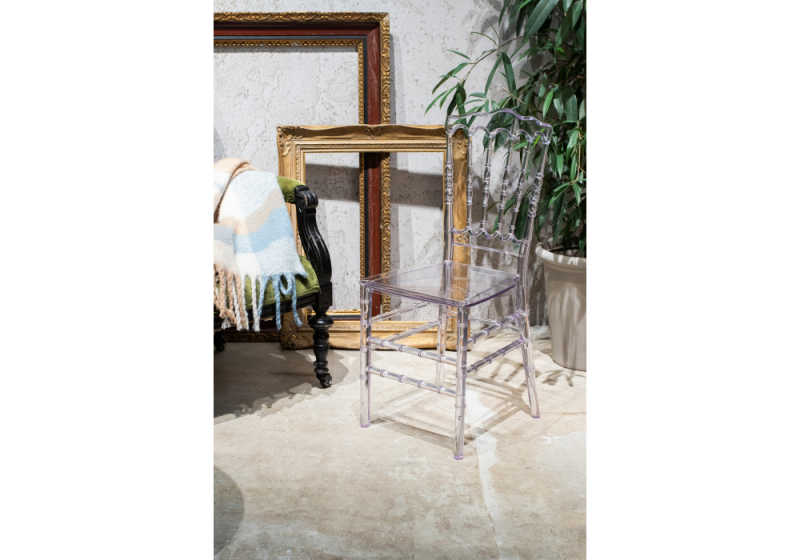 Пластиковый стул Chiavari white (38x45x89)